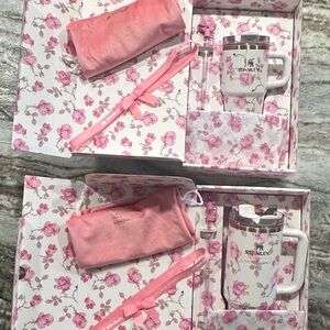 Stanley Pink Floral Mug Set